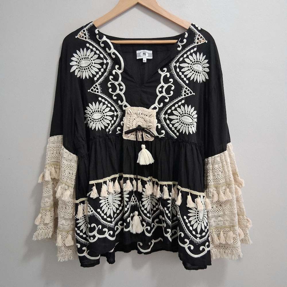 NJ Couture Embroidered Tiered Shell Lace Tassel Boho Festival Tunic Top Size M/L